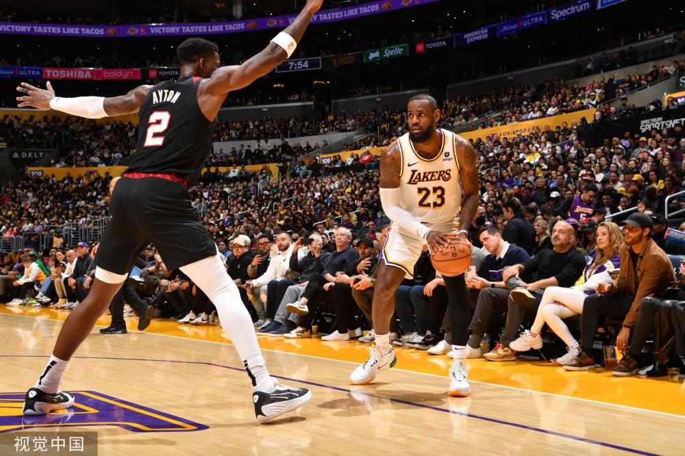 在莱昂纳德 在莱昂纳德