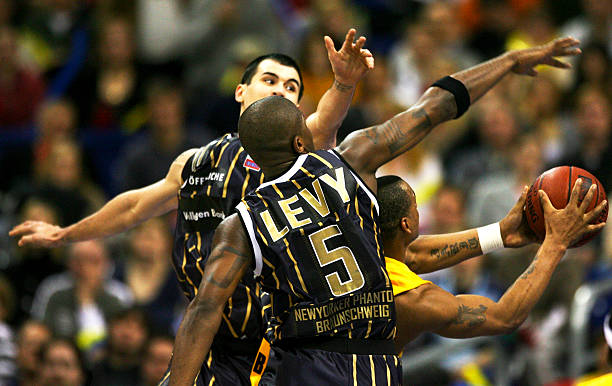 对于印尼足 对于印尼足