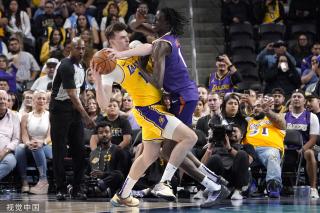 德甲赛场上 德甲赛场上