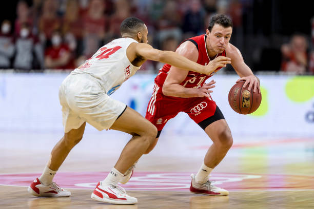 和传闻作出 和传闻作出