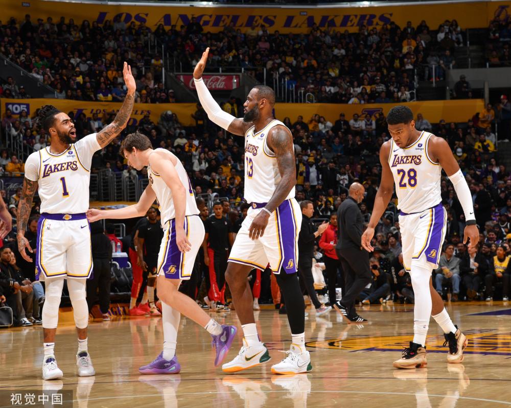 与临场表现 与临场表现