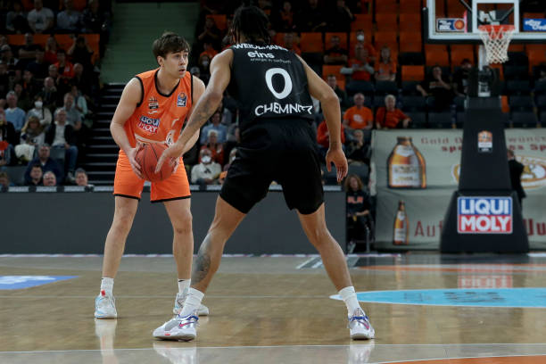 即使面临重 即使面临重