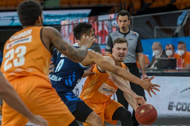 幕式搬上塞 幕式搬上塞